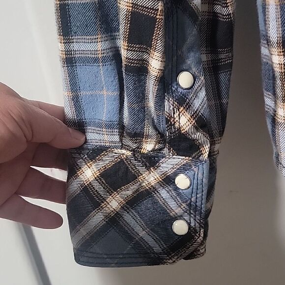 True Religion Plaid Shirt - Picture 7 of 7